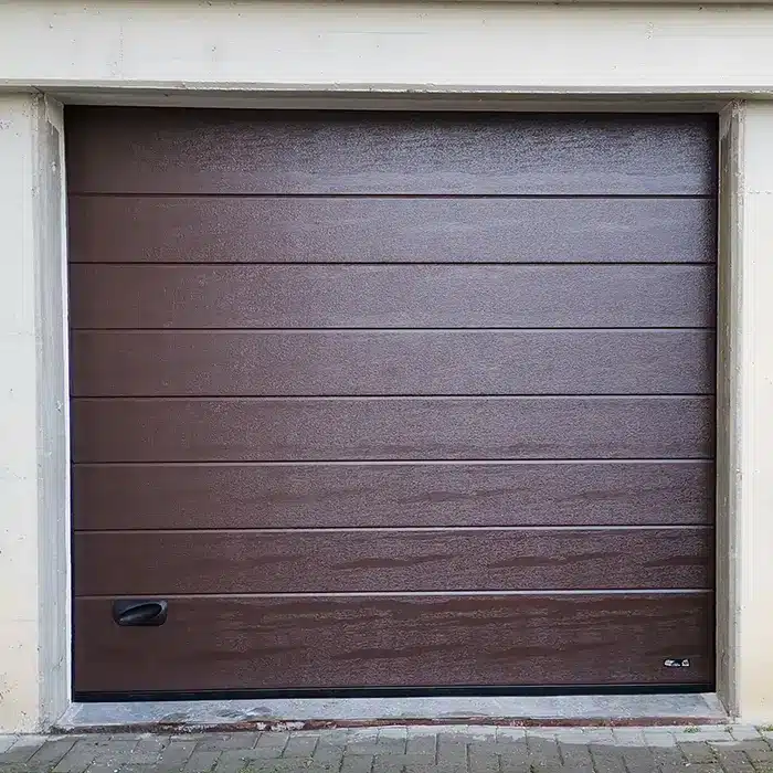 opinioni-su-portone-sezionale-per-casa-piacenza